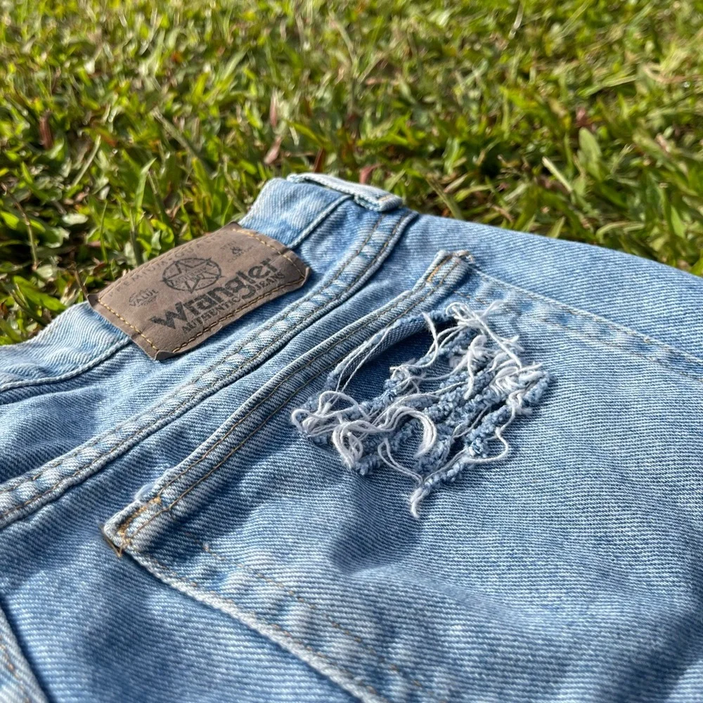 SOLD - Picture 4 of 5